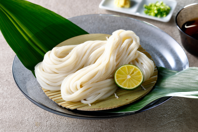 ざるのおうどん