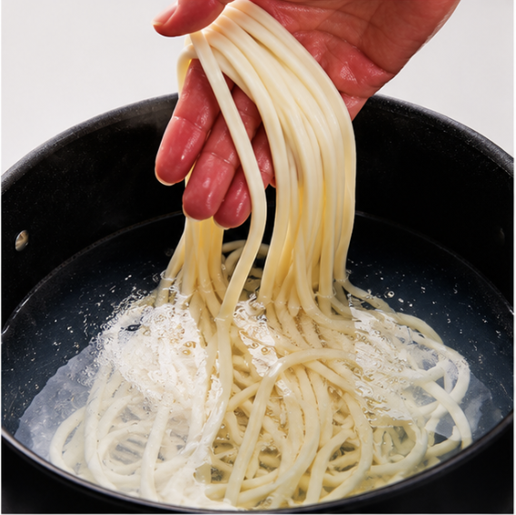 おうどんを入れる